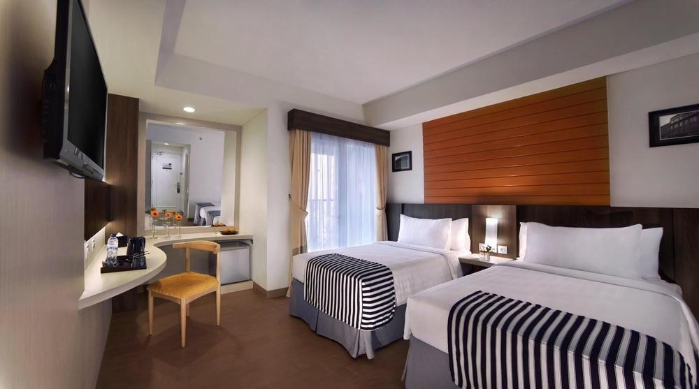 Vega Hotel Gading Serpong Exteriér fotografie